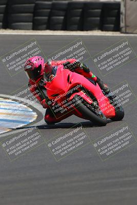 media/Jul-19-2025-TrackDaz (Sat) [[ff1509a44a]]/A Group/2pm (Turn 6)/